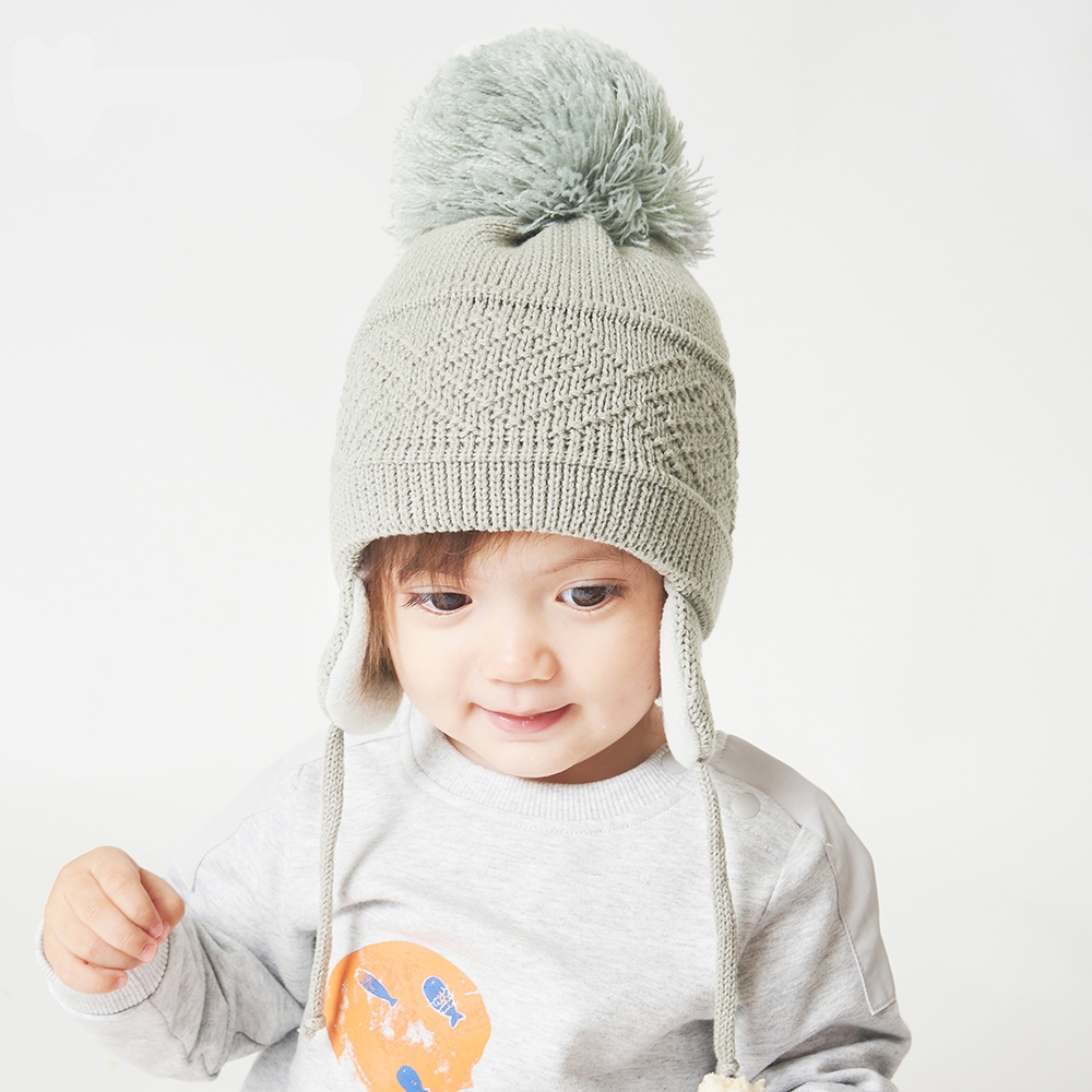 Bonnet gros pompon tricoté en coton avec oreillettes pour bébé – Image 4