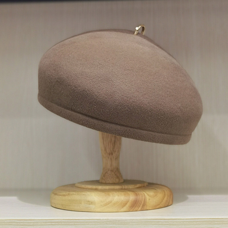 Béret classique en feutre de laine à anneau