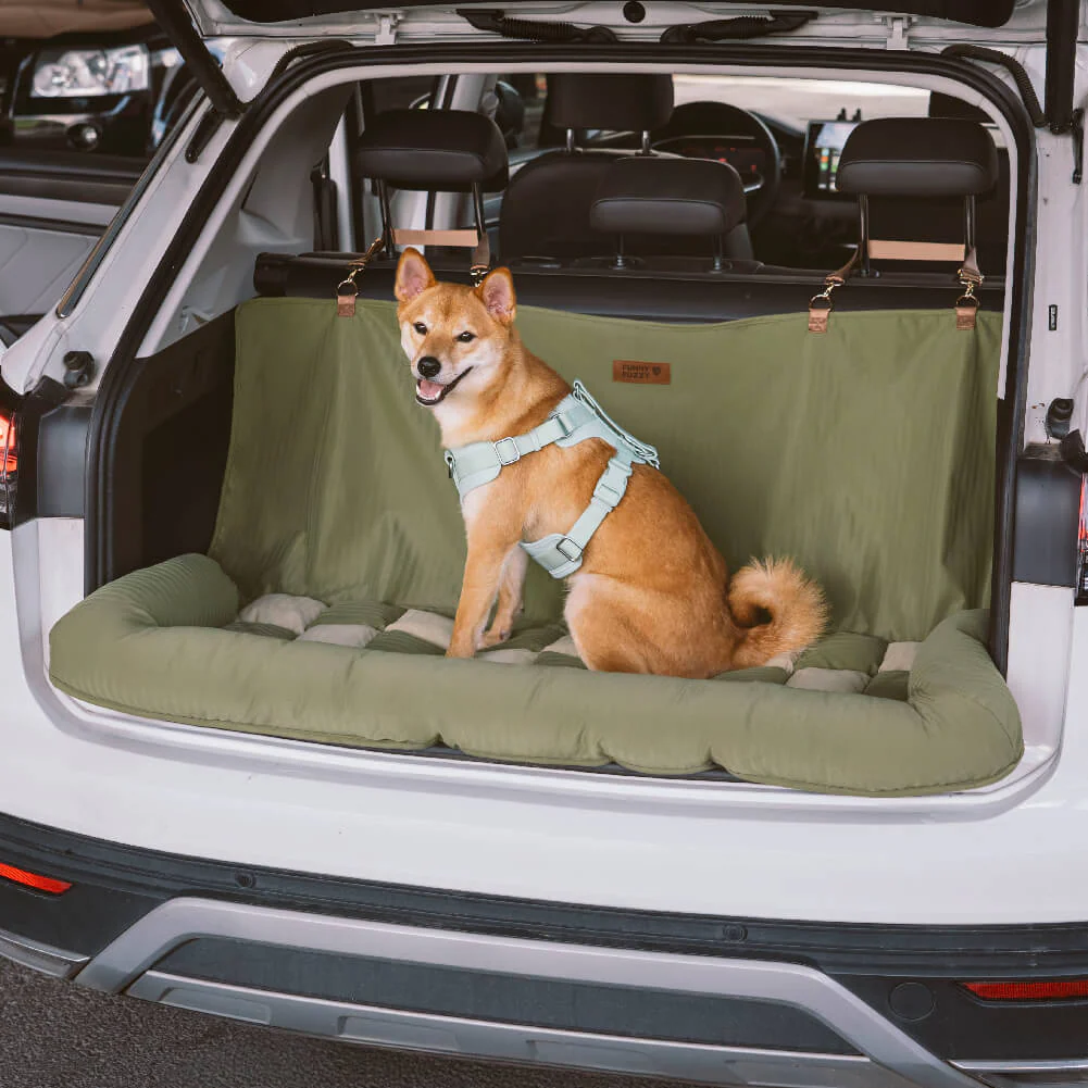 Siège Auto Sécurisé pour Chien Grande Taille avec Repose-Tête - Style Échiquier – Image 3